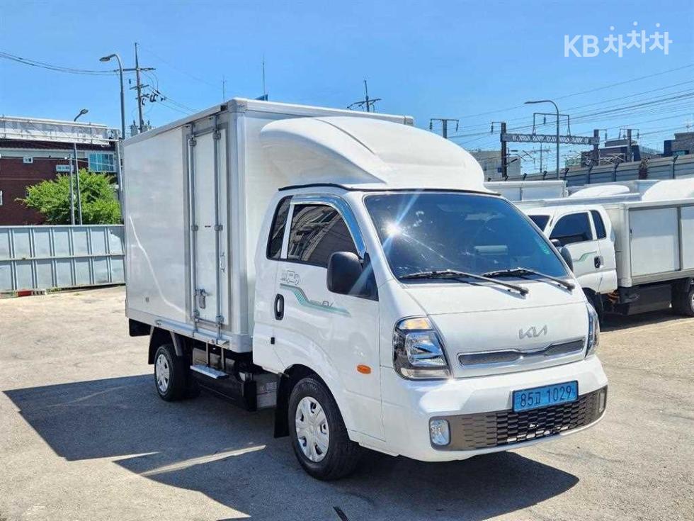 2022 - kia bongo iii