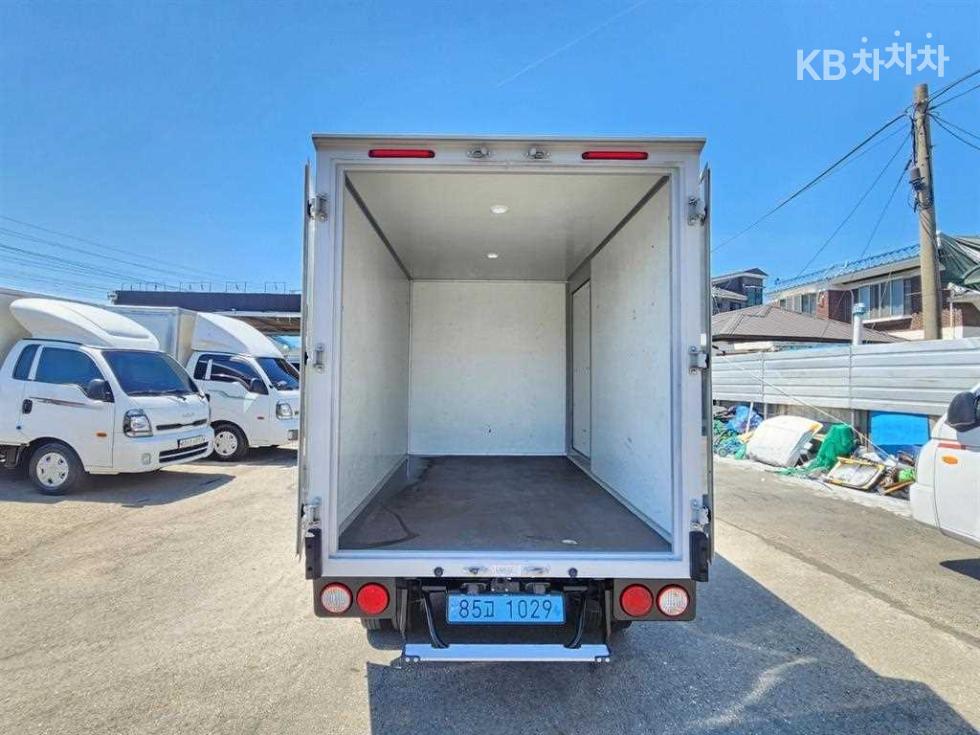 2022 - kia bongo iii
