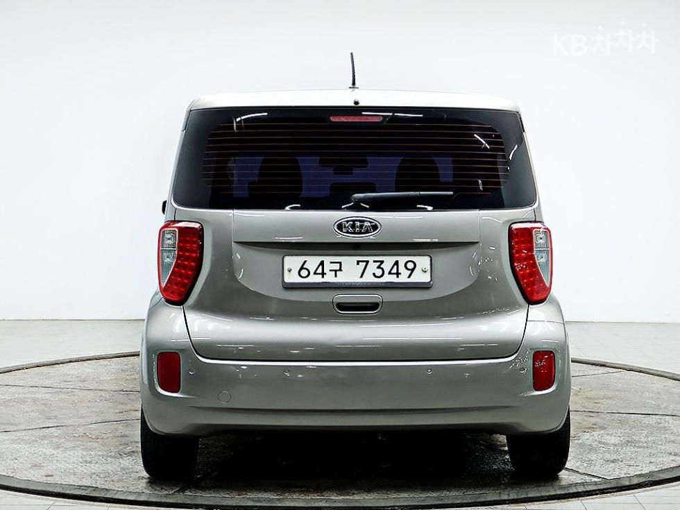 2012 - kia ray