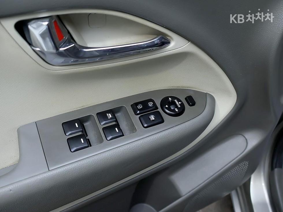 2012 - kia ray