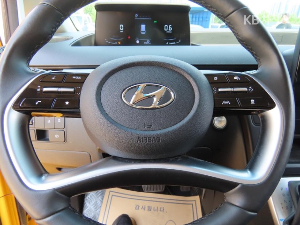 Hyundai Staria — miniaturë 16