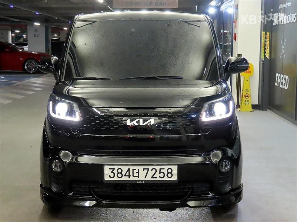 2022 - kia ray