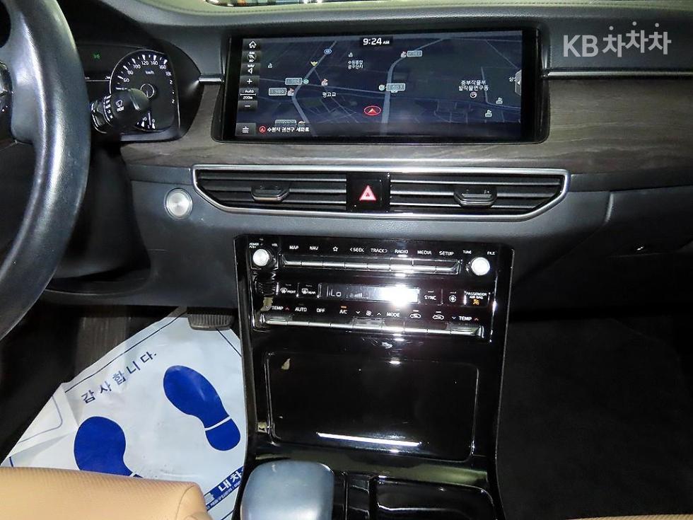 2020 - kia k7