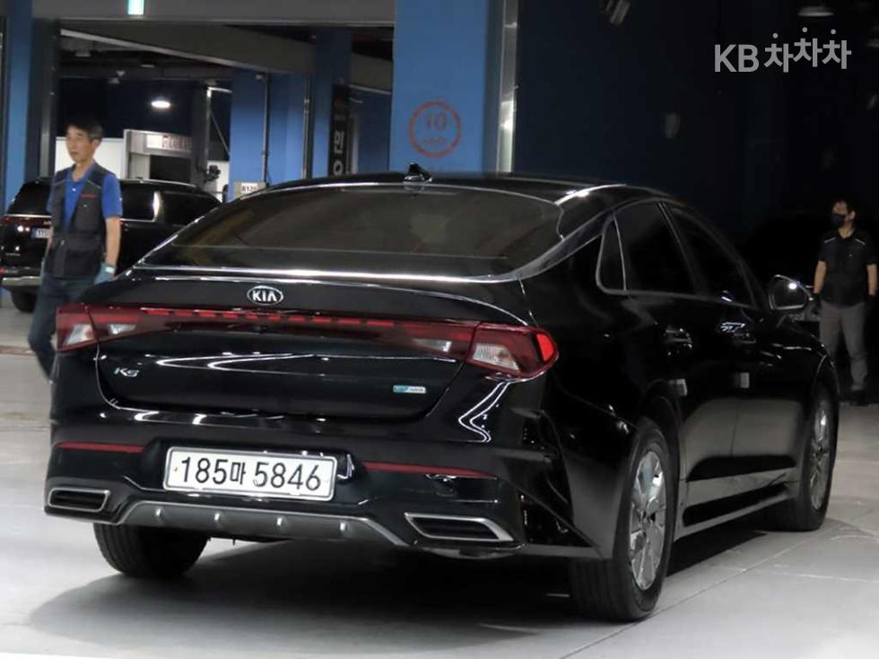 2020 - kia k5