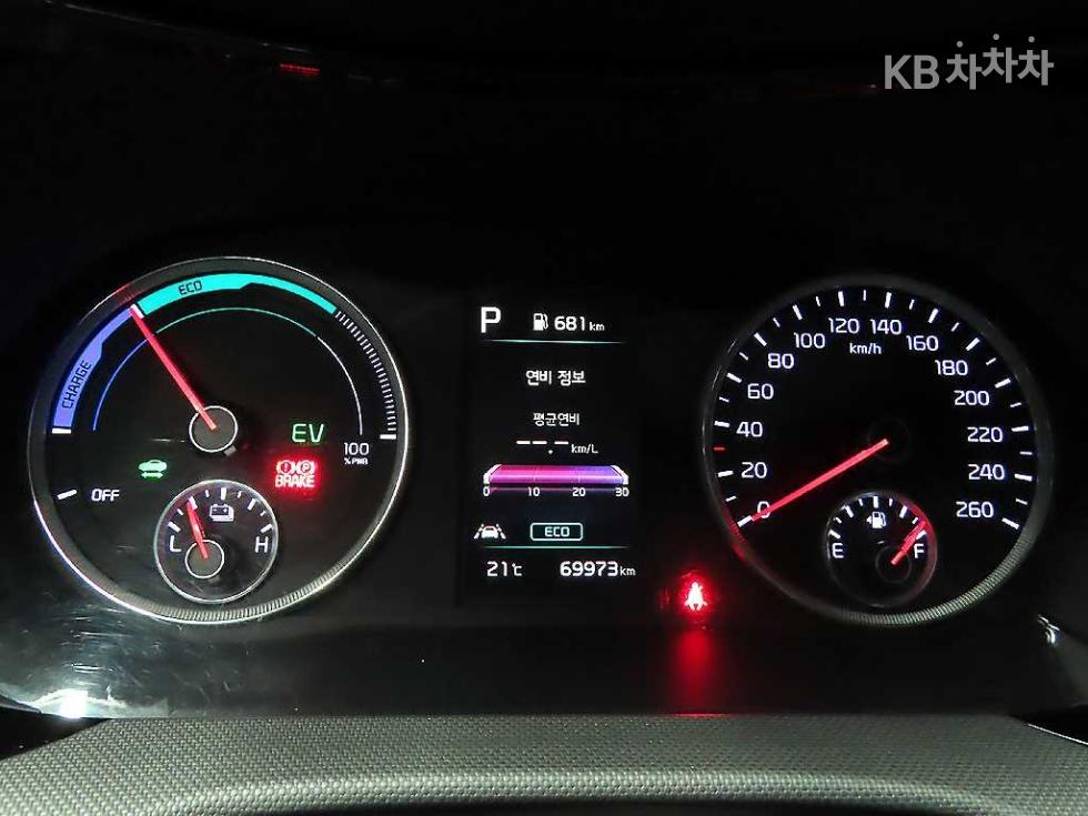 2020 - kia k5