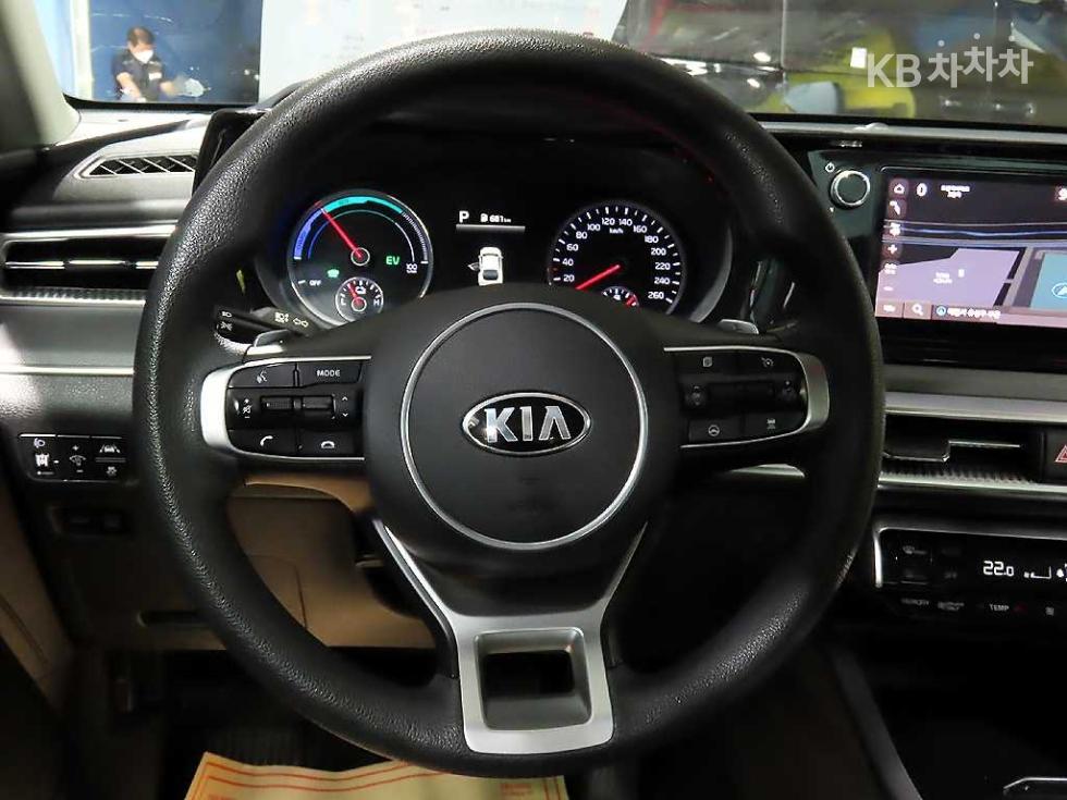 2020 - kia k5