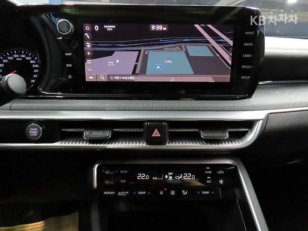 2020 - kia k5