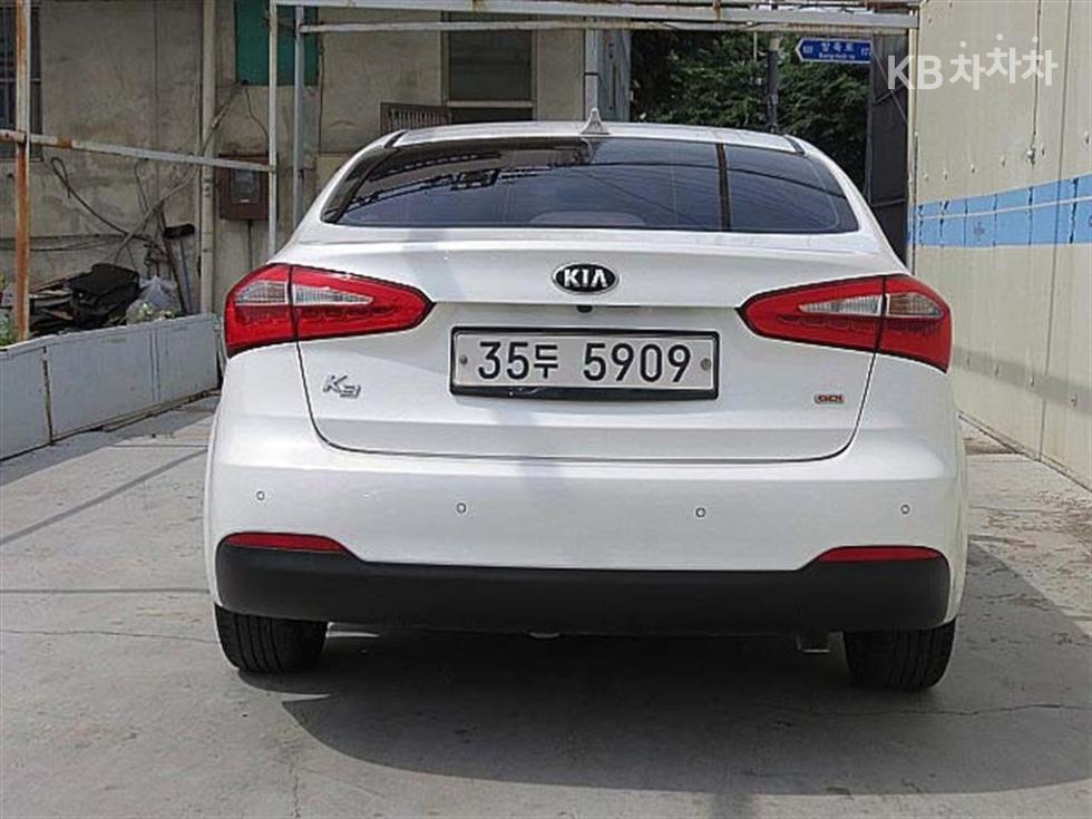 2013 - kia k3