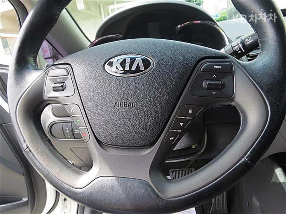 2013 - kia k3