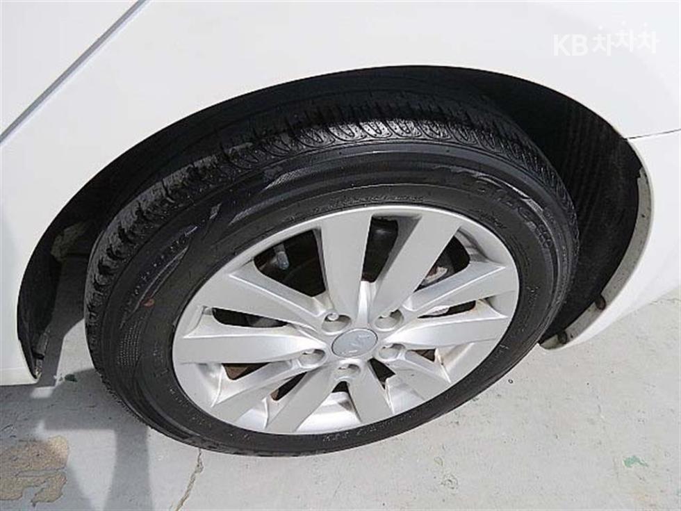 2013 - kia k3