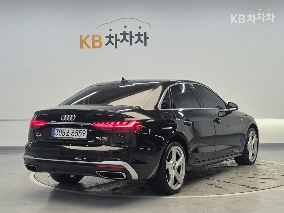 2022 - audi a4