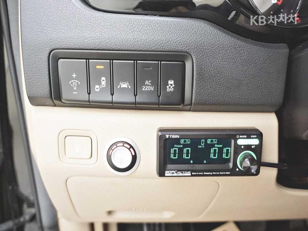 2018 - kia carnival