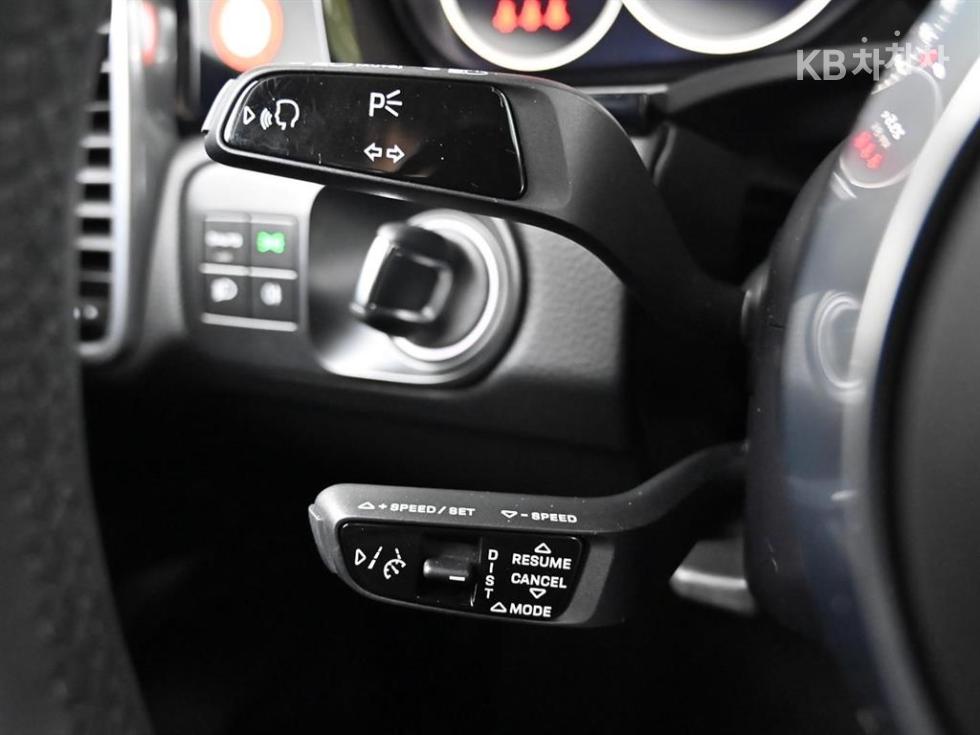 Porsche Cayenne — miniaturë 17