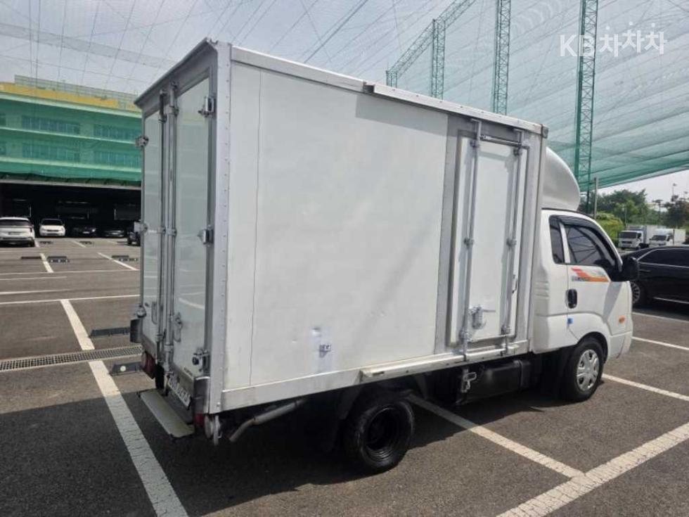 2019 - kia bongo iii