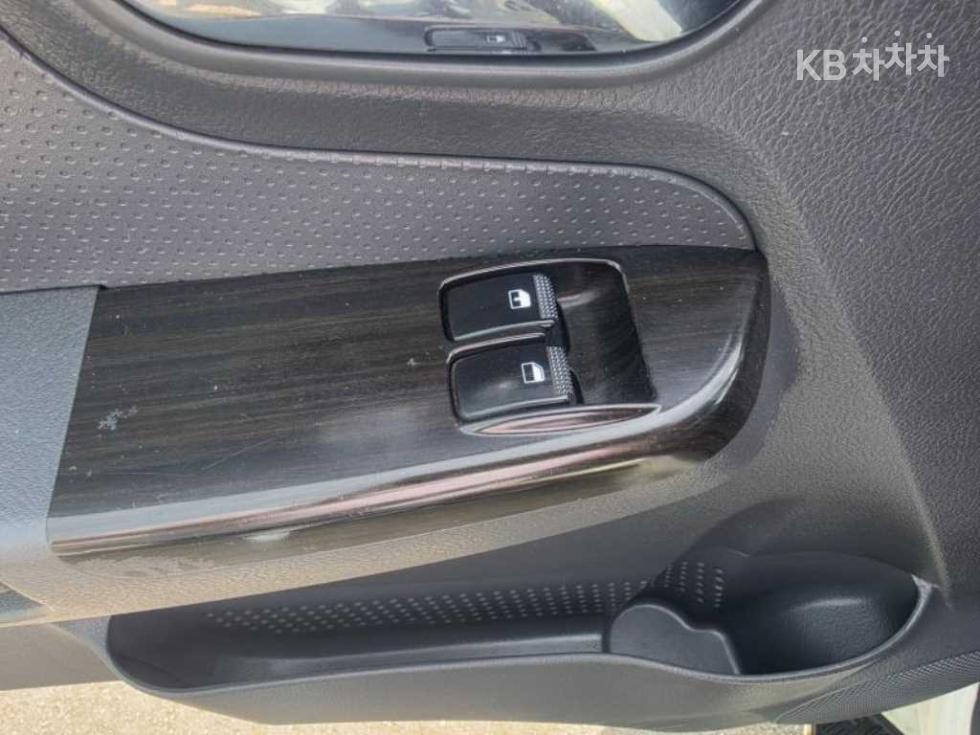 2019 - kia bongo iii