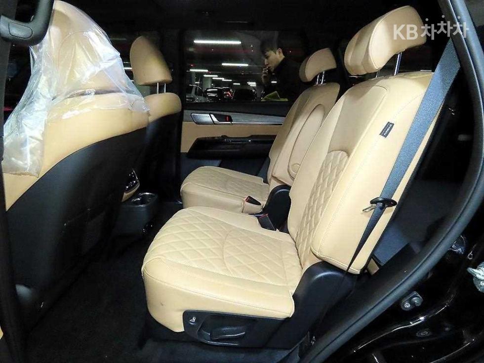 2021 - kia mohave