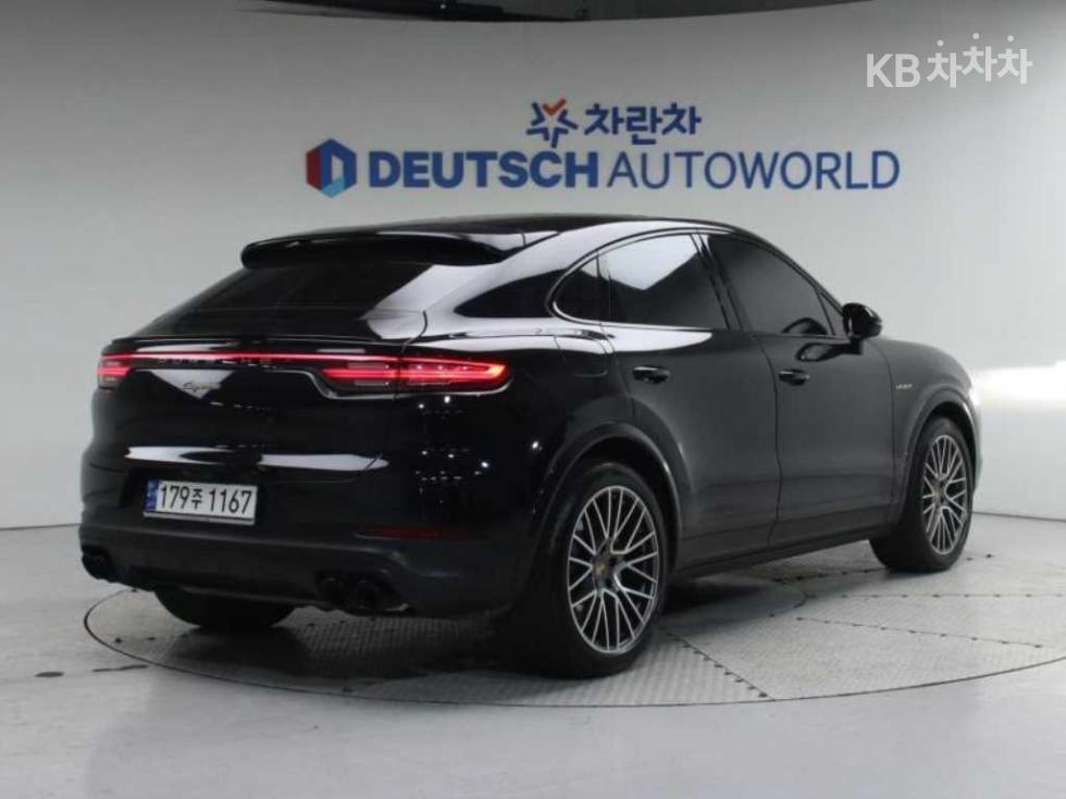Porsche Cayenne — miniaturë 4