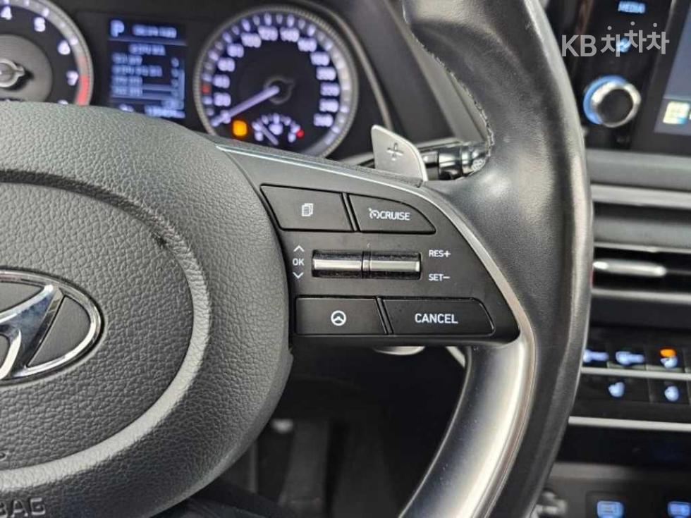 Hyundai Sonata — miniaturë 17