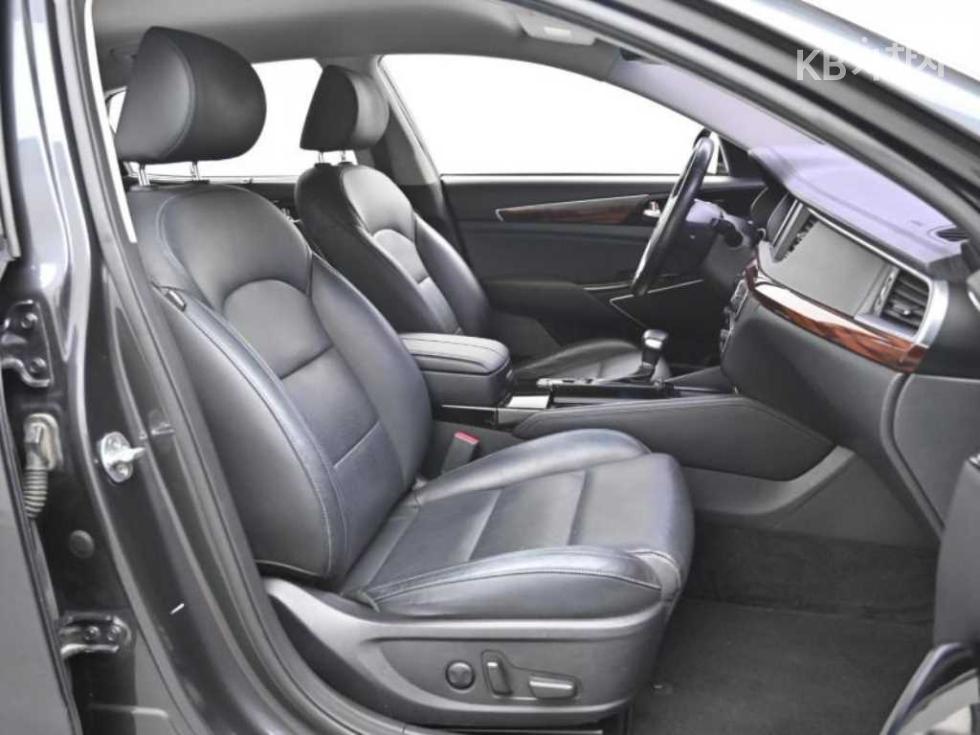 2016 - kia k7