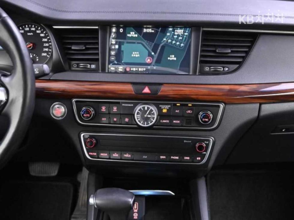 2016 - kia k7