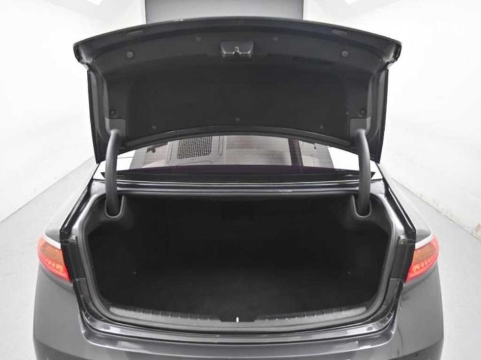 2016 - kia k7