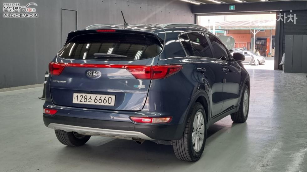 2018 - kia sportage