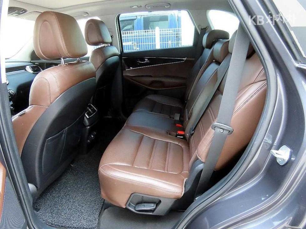 2016 - kia sorento