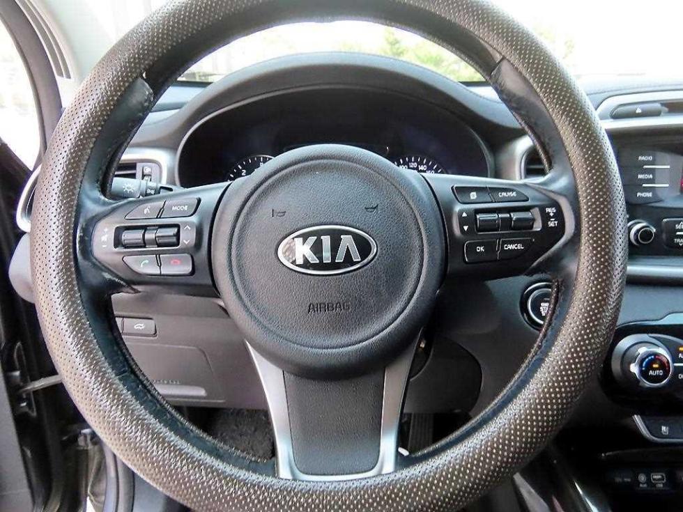 2016 - kia sorento