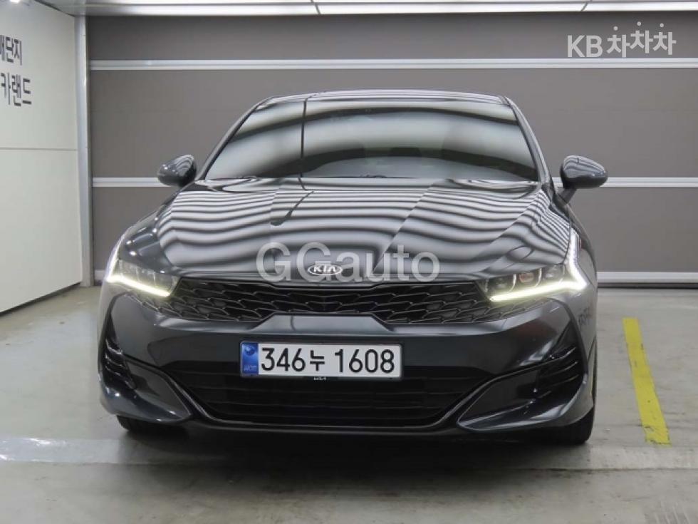 2021 - kia k5