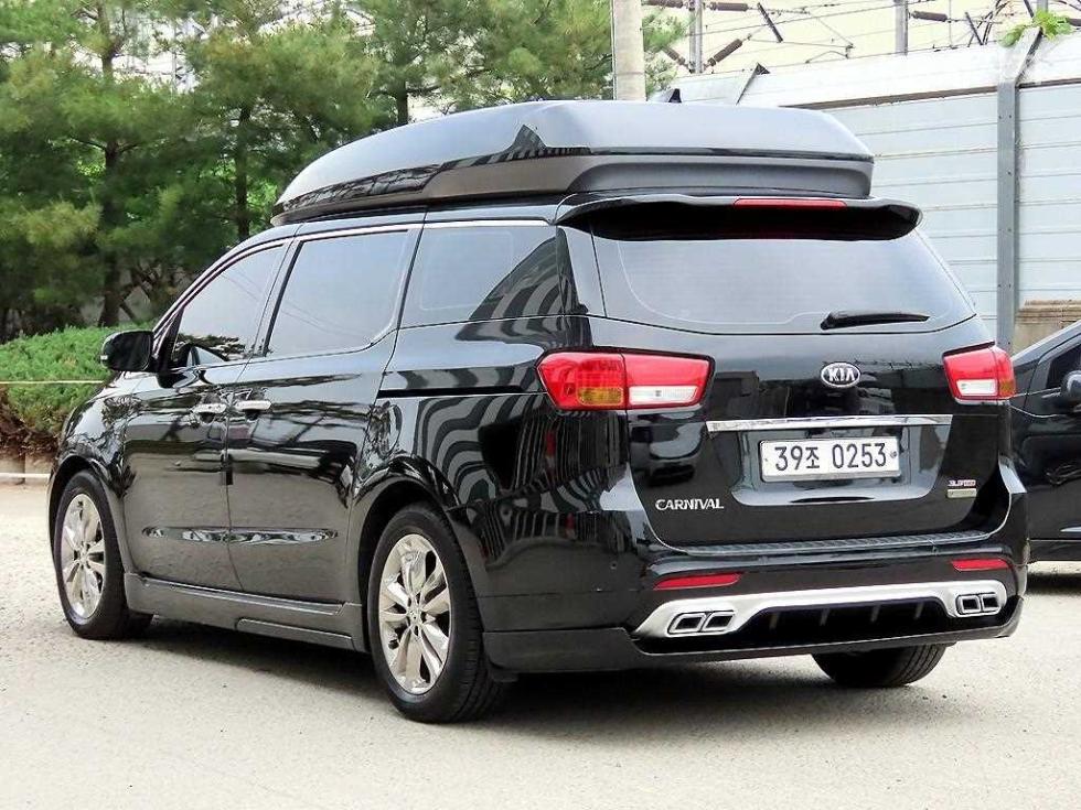 2016 - kia carnival