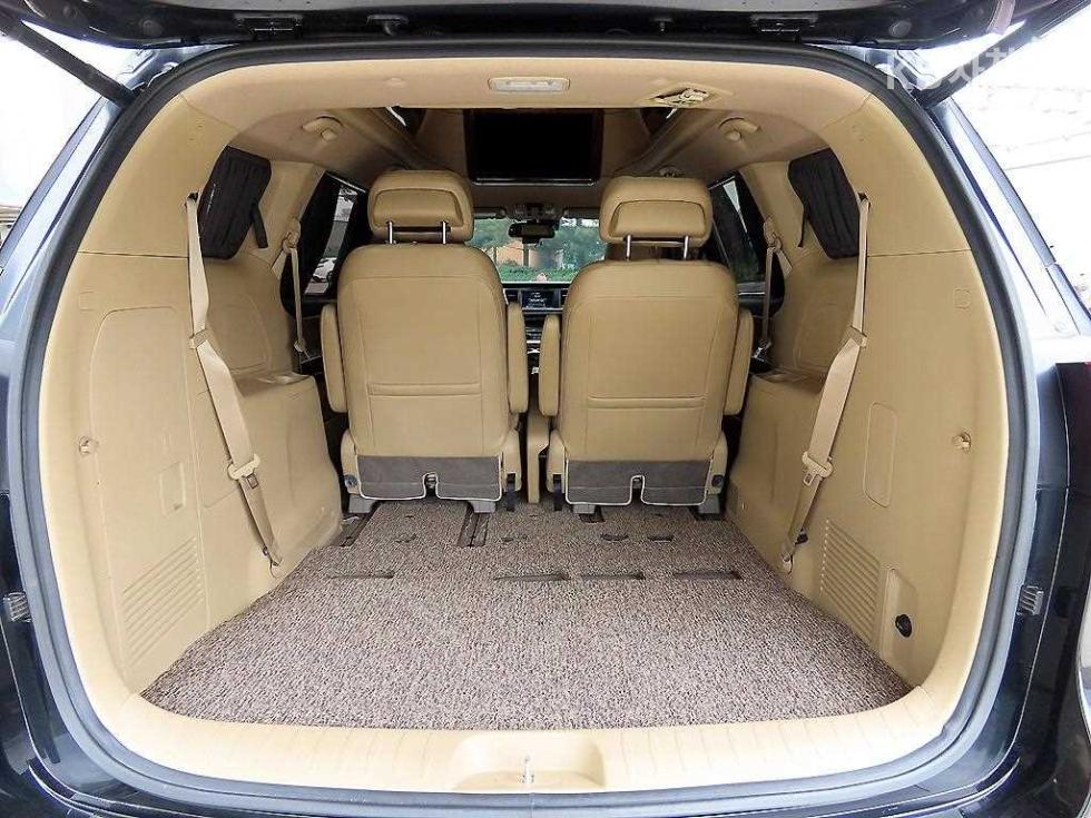 2016 - kia carnival