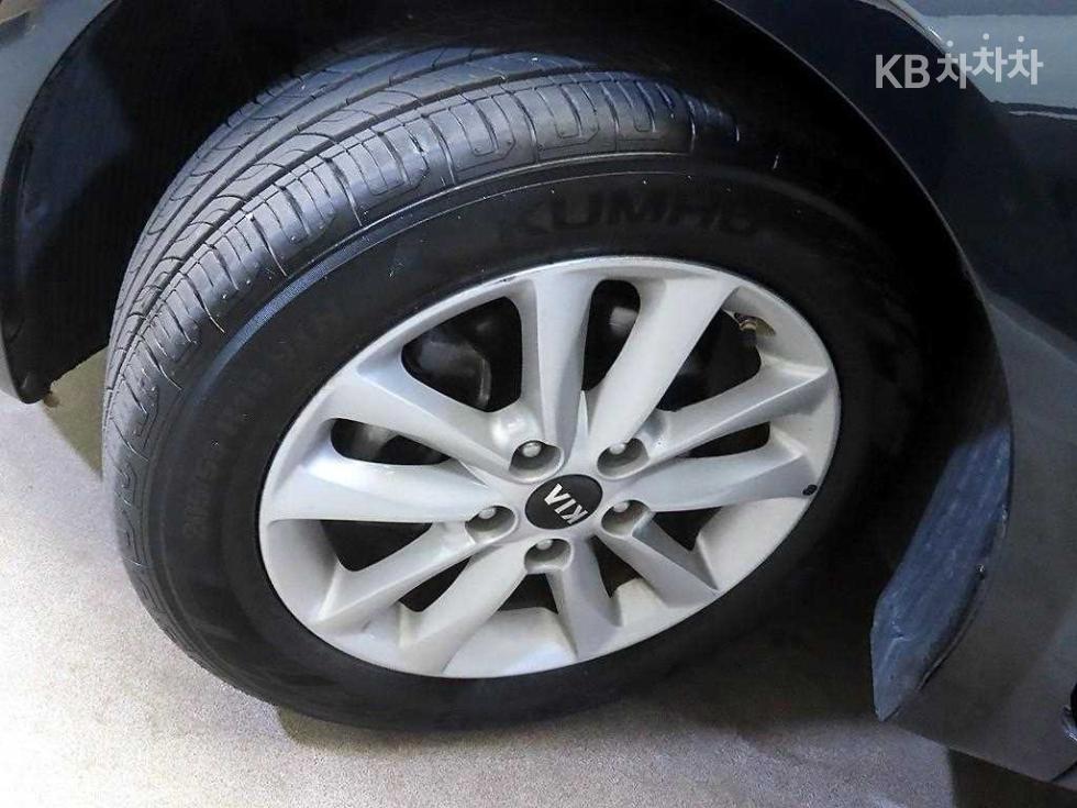 2017 - kia k3