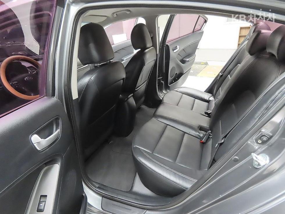 2015 - kia k3