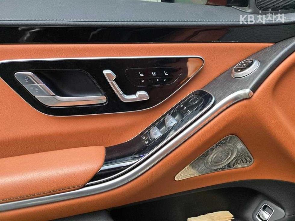 2022 Mercedes-Benz S W223 photo
