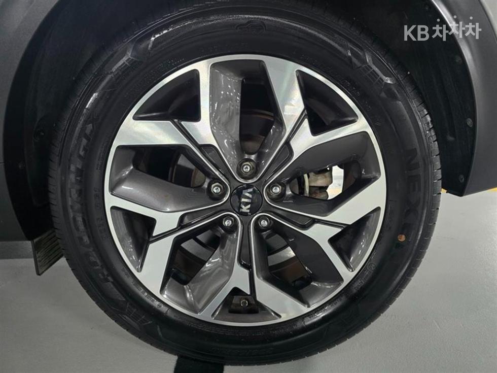 2019 - kia sportage