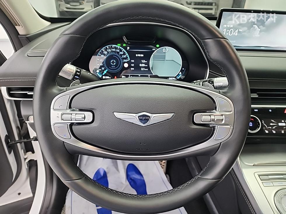 2022 Genesis GV80 photo