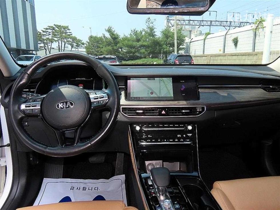 2020 - kia k7