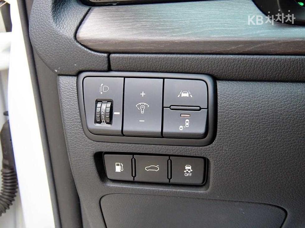 2020 - kia k7
