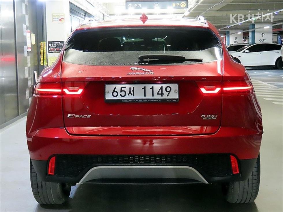 2019 - jaguar e-pace