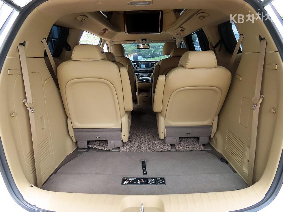 2016 - kia carnival