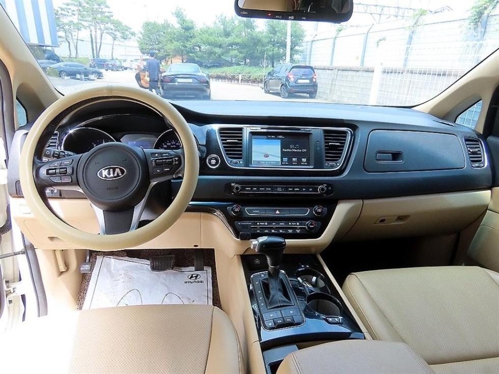 2016 - kia carnival