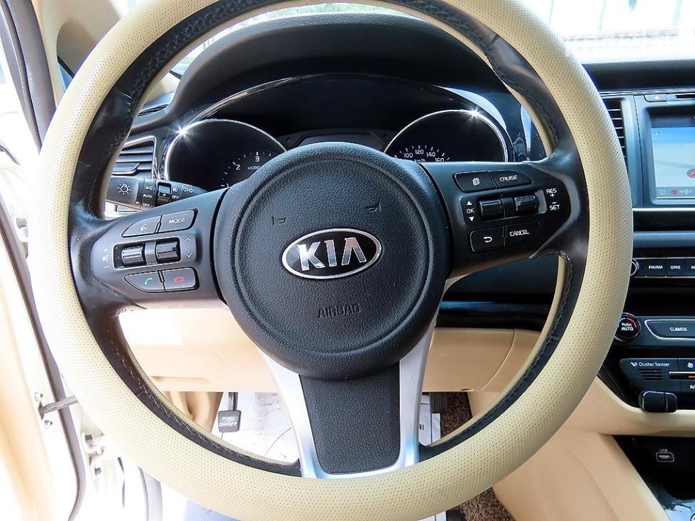 2016 - kia carnival