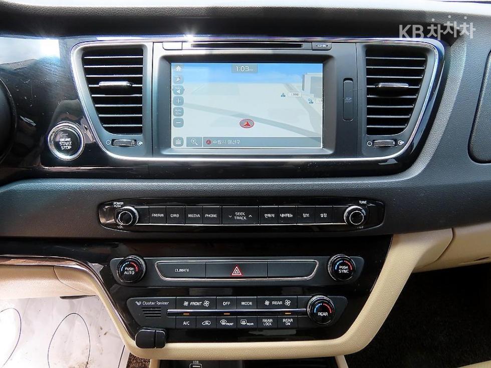 2016 - kia carnival