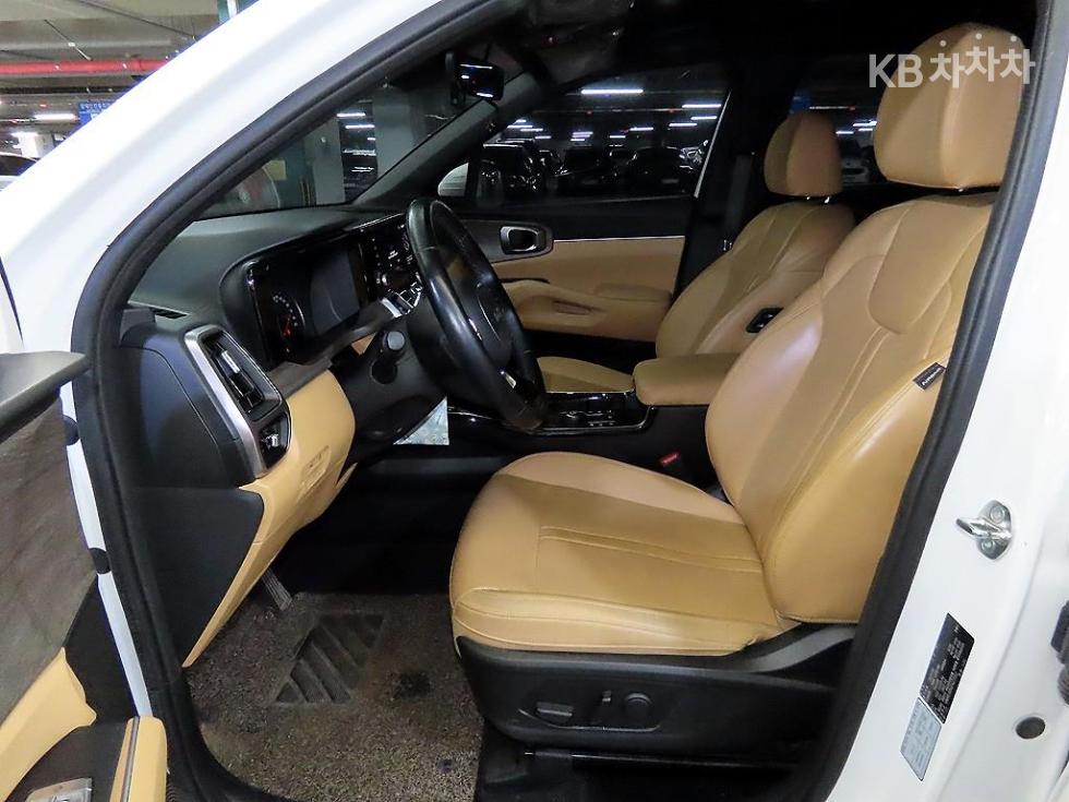 2023 - kia sorento