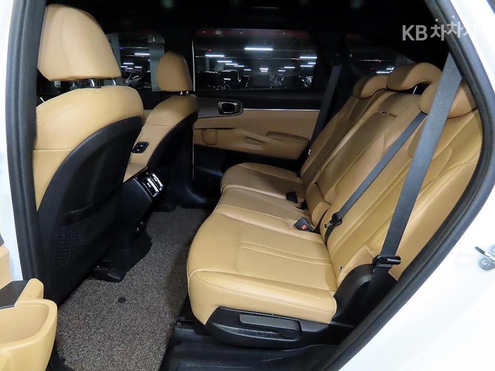 2023 - kia sorento