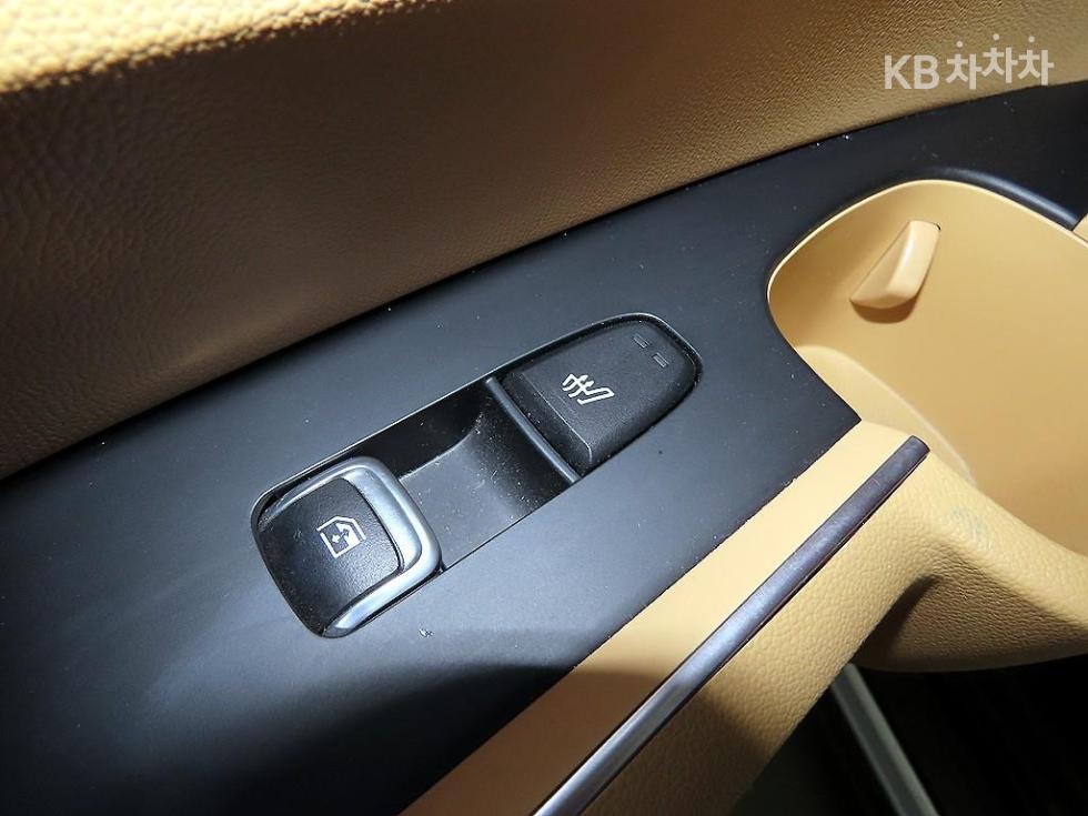 2023 - kia sorento