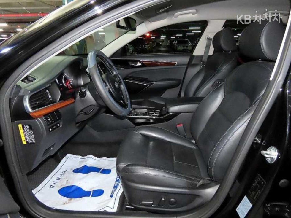 2016 - kia k7