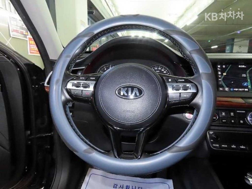 2016 - kia k7