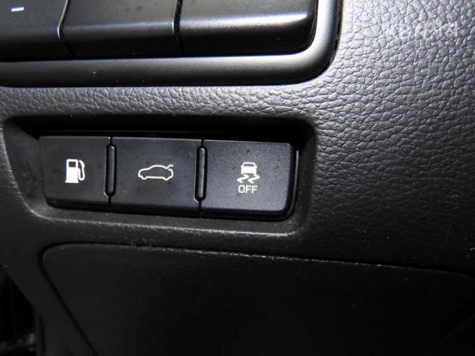 2016 - kia k7