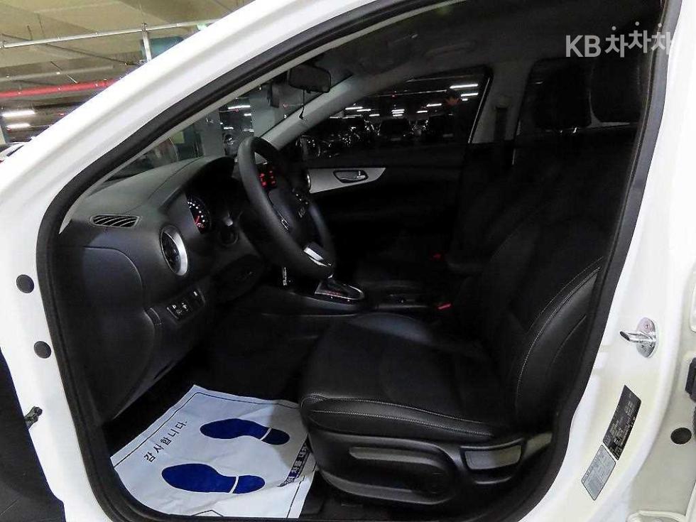 2022 - kia k3